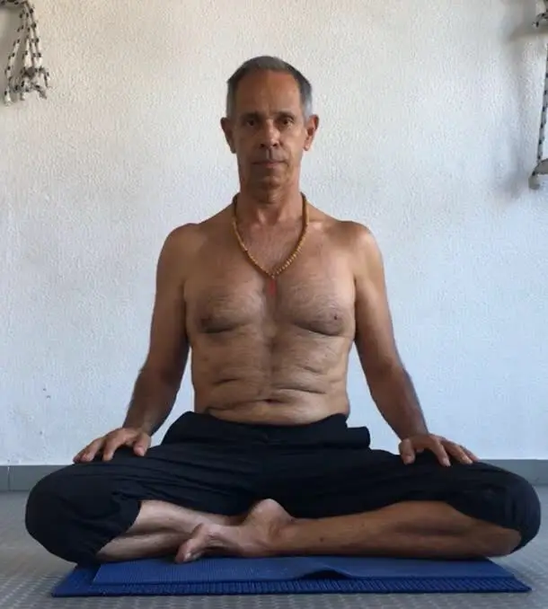 Firminiano Fonseca Instrutor de Aulas de Yoga em Almada